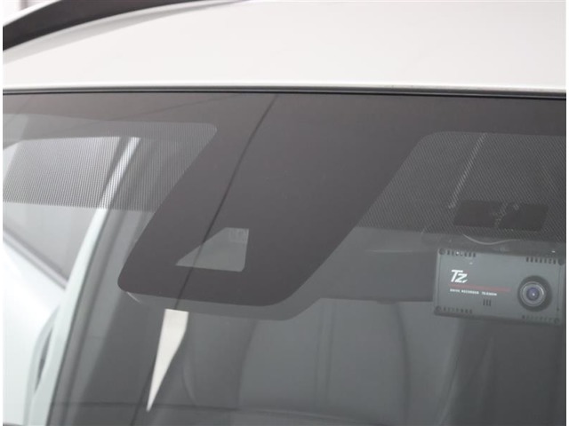 Toyota Corolla Cross 9