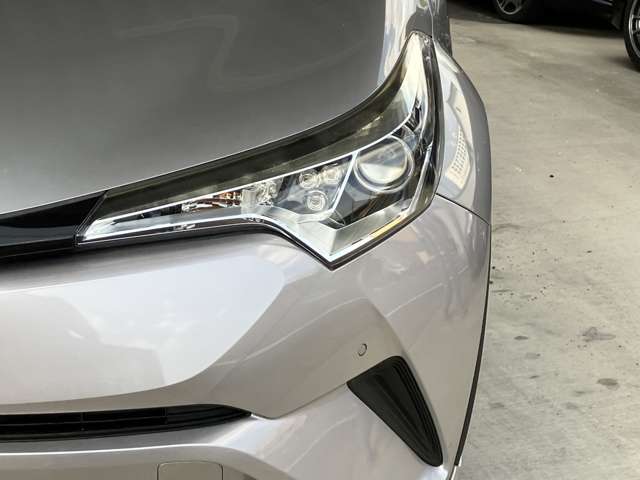 Toyota C-HR 12