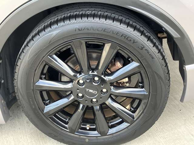 Toyota C-HR 10