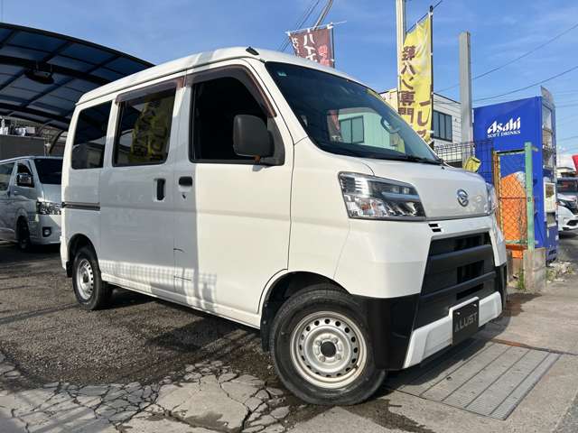 Daihatsu Hijet Cargo 7