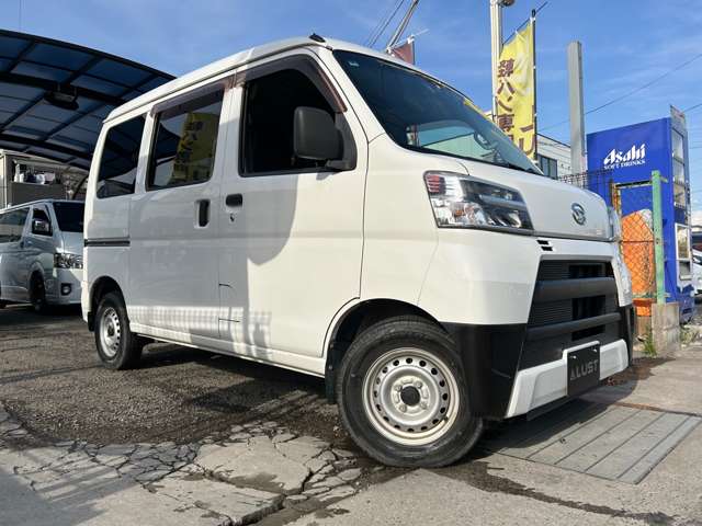 Daihatsu Hijet Cargo 9