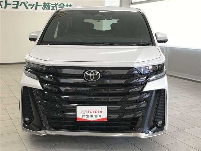 Toyota Vellfire 5