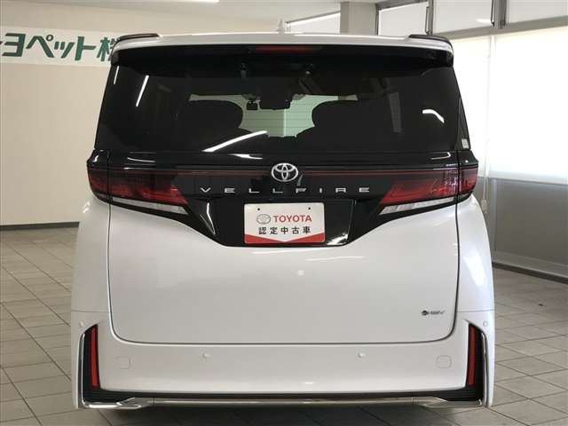 Toyota Vellfire 8