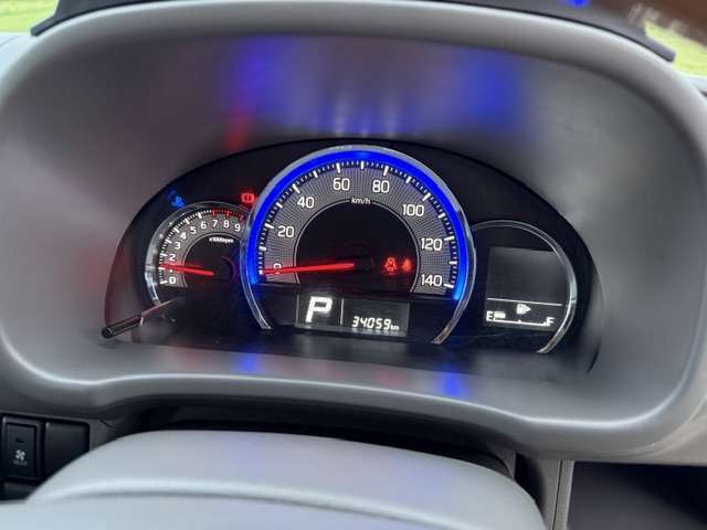 Suzuki Every 8
