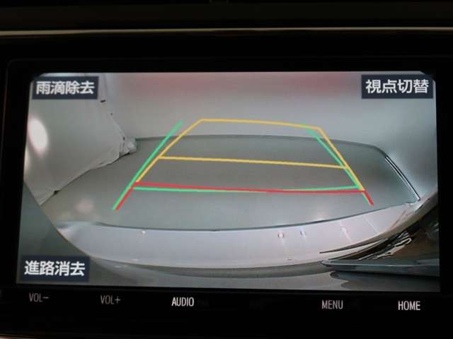 Toyota Prius α 10