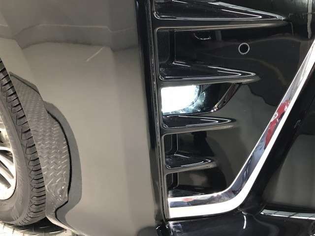 Toyota Voxy 9