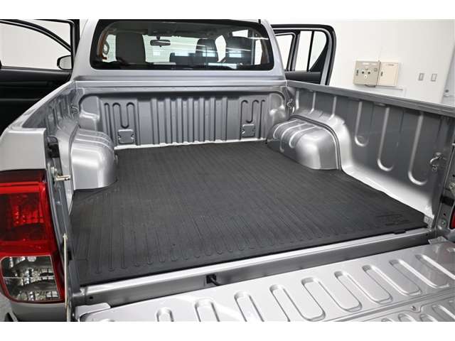 Toyota Hilux 11
