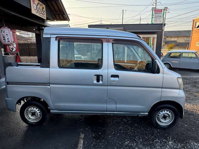 Daihatsu Hijet Deck Van 7