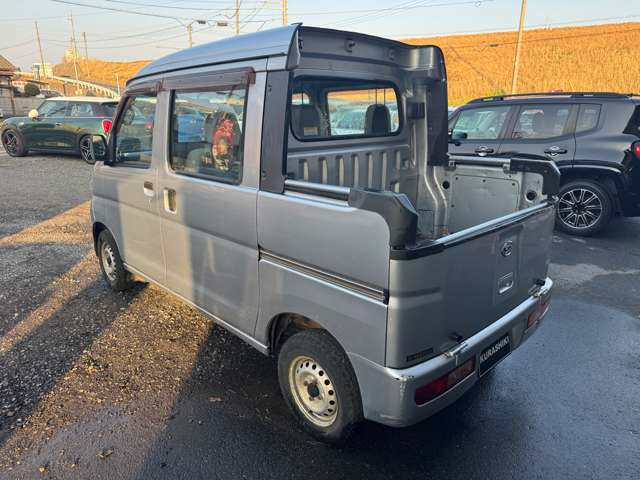 Daihatsu Hijet Deck Van 9