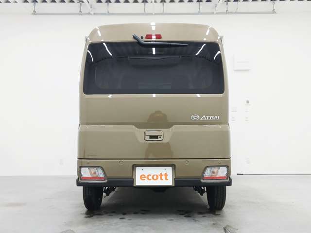Daihatsu Atrai 12