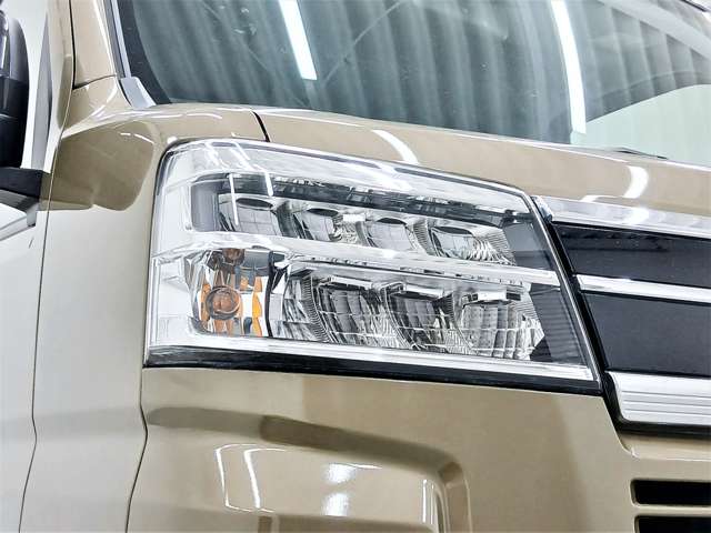 Daihatsu Atrai 9