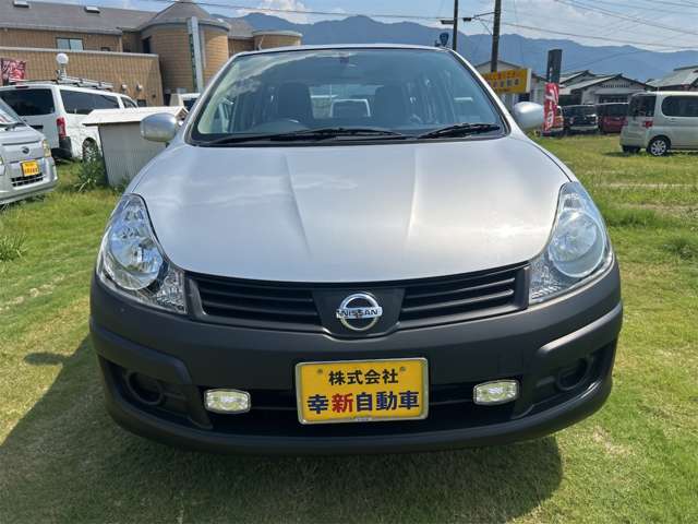 Nissan AD 11