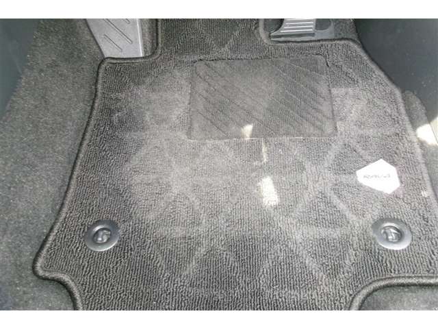 Toyota RAV4 9