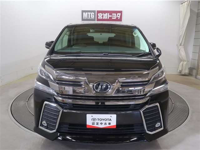 Toyota Vellfire 11