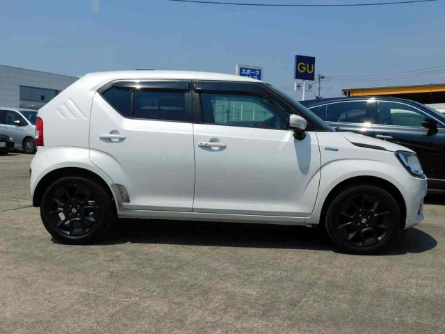 Suzuki Ignis 4