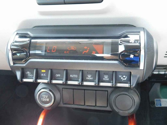 Suzuki Ignis 10