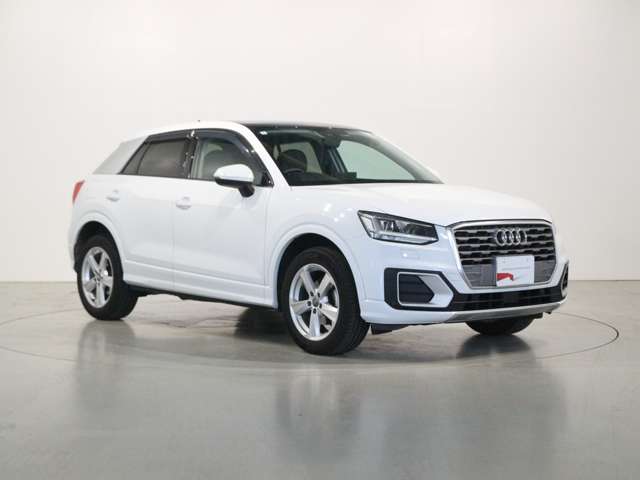 Audi Q2 3