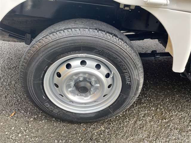 Mazda Bongo Truck 6