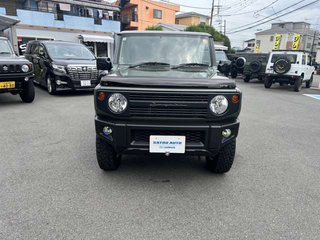Suzuki Jimny 3