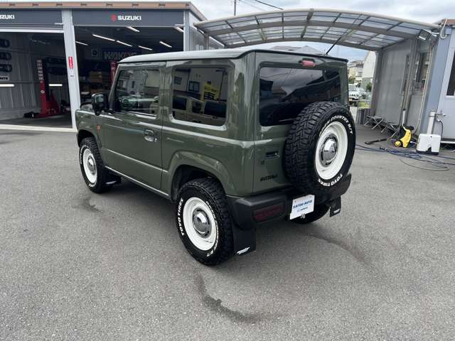 Suzuki Jimny 8