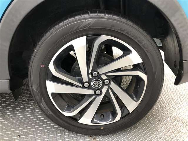 Toyota Raize 12
