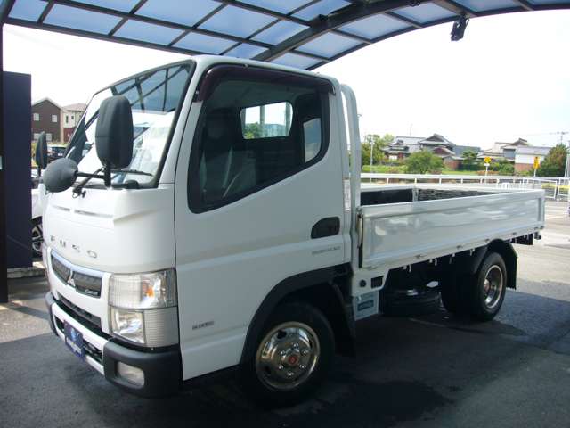 Mitsubishi Fuso Canter 2