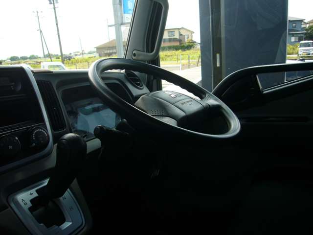 Mitsubishi Fuso Canter 5