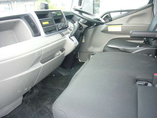 Mitsubishi Fuso Canter 3