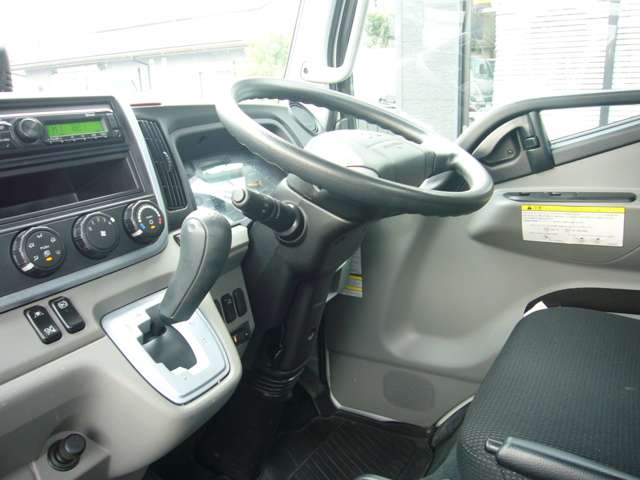 Mitsubishi Fuso Canter 5