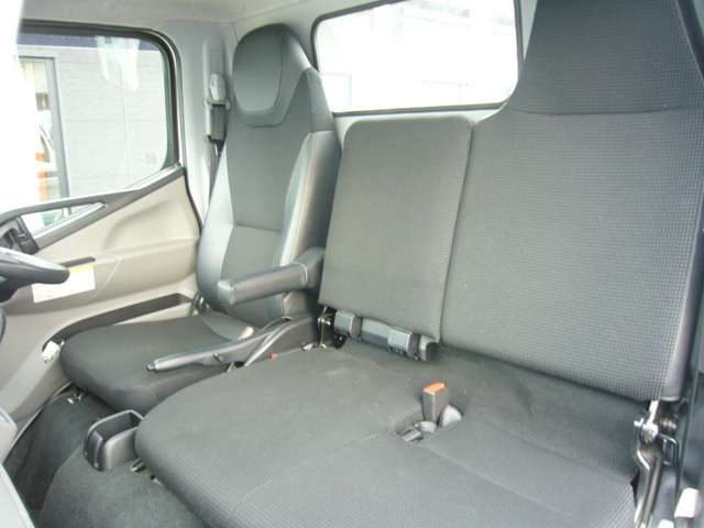 Mitsubishi Fuso Canter 6