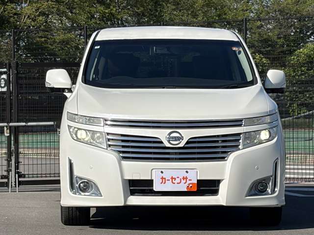 Nissan Elgrand 12