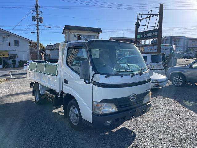 Hino Dutro 6