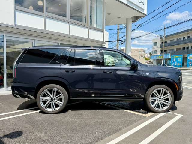 Cadillac エスカレード 6