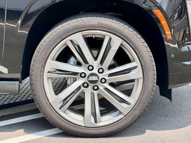 Cadillac エスカレード 4