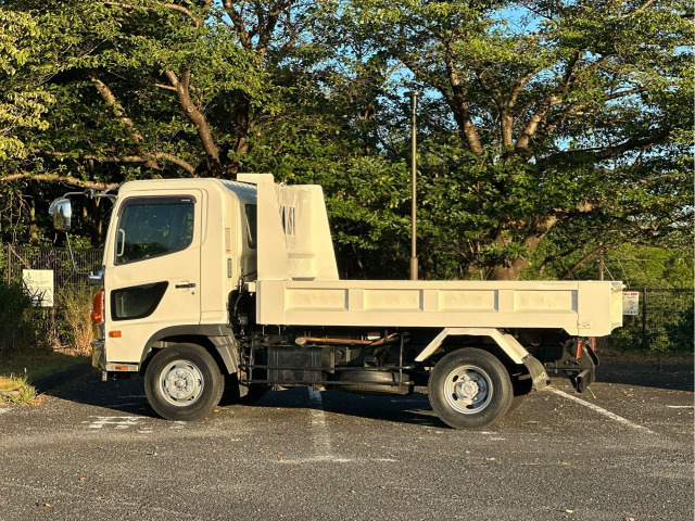 Hino Ranger 8