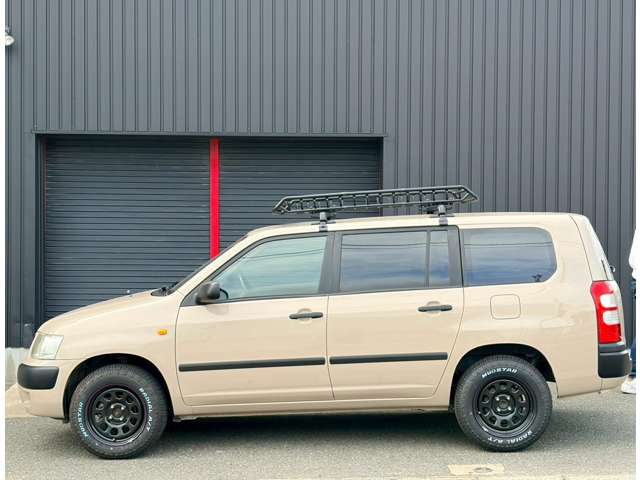Toyota Succeed Van 11