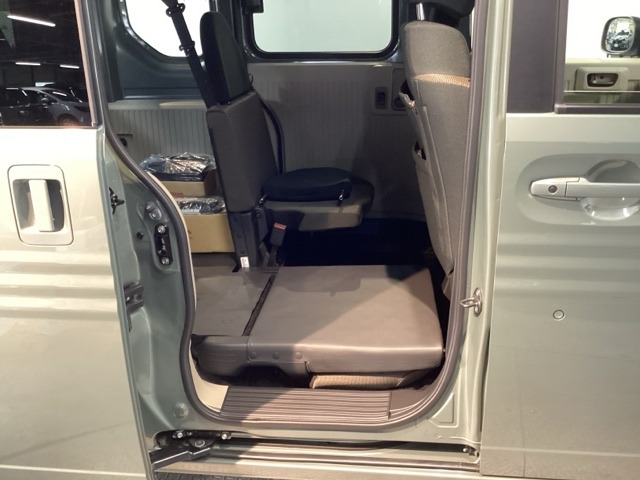 Honda N-VAN e: 12