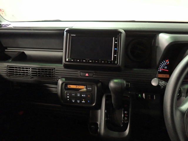 Honda N-VAN 2