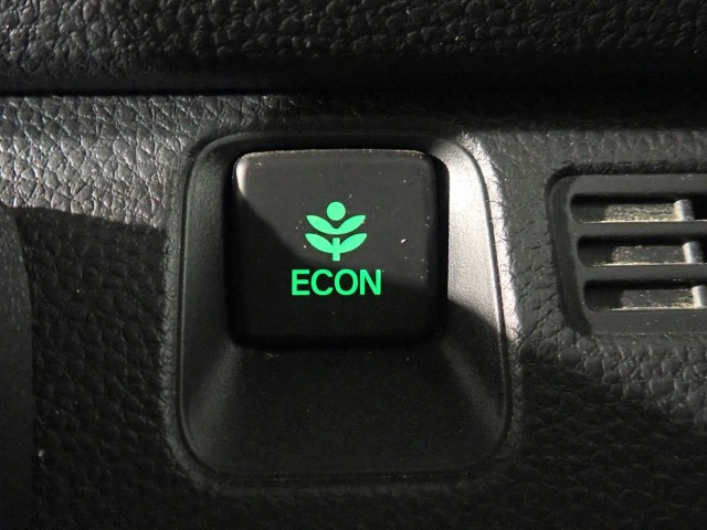Honda N-VAN 9