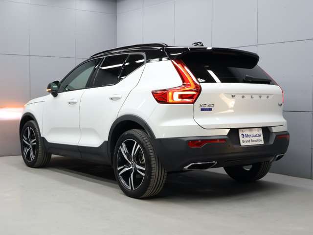 Volvo XC40 8