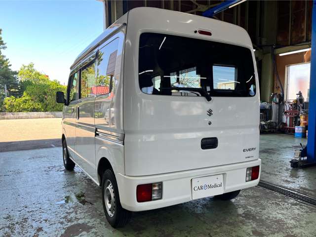 Suzuki Every 7