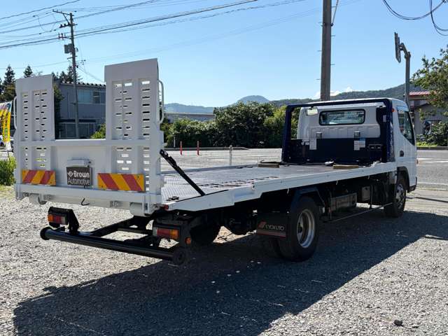 Mitsubishi Fuso Canter 12