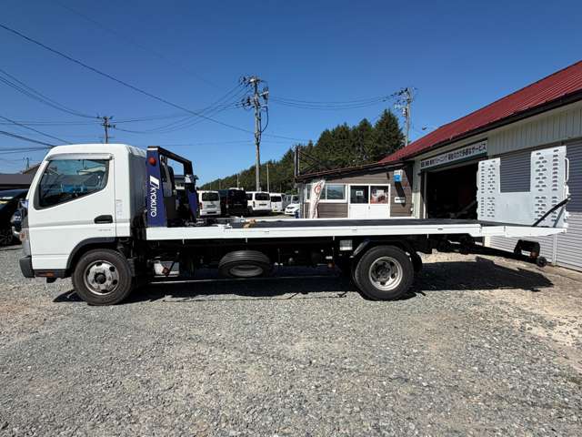 Mitsubishi Fuso Canter 8