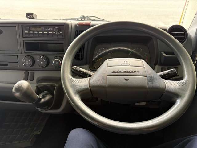 Mitsubishi Fuso Canter 7