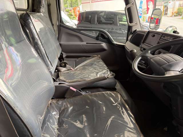 Mitsubishi Fuso Canter 8