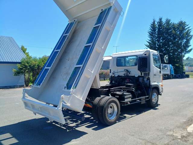 Hino Ranger 9