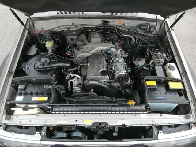 Toyota Land Cruiser 80 4