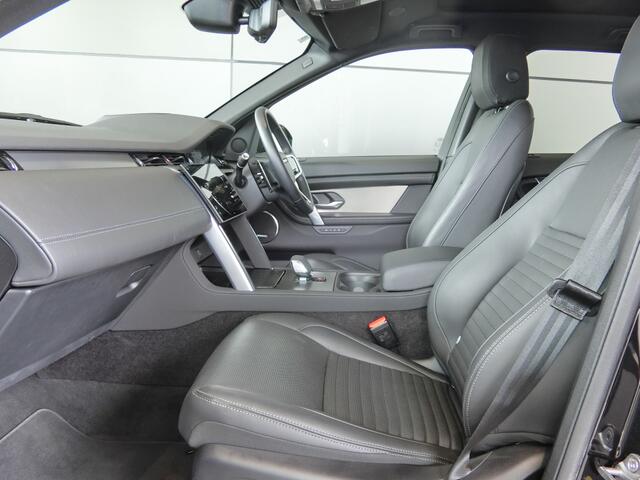 Land Rover Discovery Sport 5