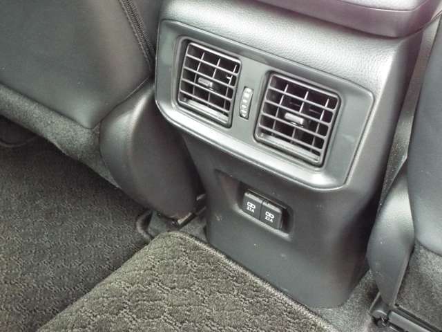 Toyota RAV4 12