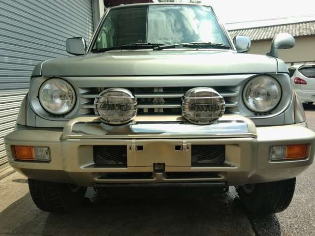 Mitsubishi Pajero Junior 3